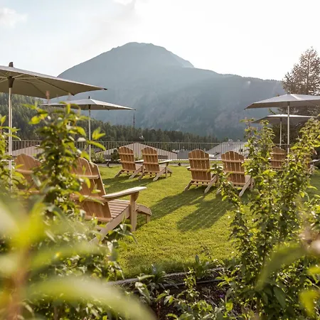 Отель Sunstar Понтрезина